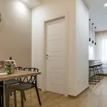 Three Moons Boutique House/calypso サレルノ